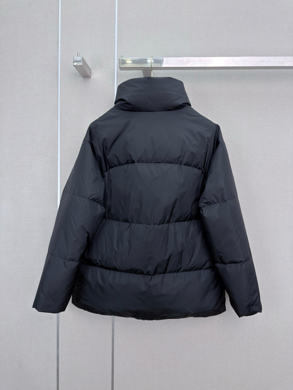 Miu Miu Black Logo Puffer Down Jacket Stand Collar - Picture 5 of 5